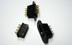 8 pinový servokonektor s přírubou, 2 páry